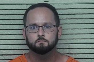 GOP Lawmaker charged with sexually abusing 8th-Grader after contacting her on Roblox and Snapchat