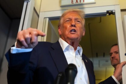 Trump melts down, unleashes obscene threat against Iran as his Middle East crisis spins further out of control