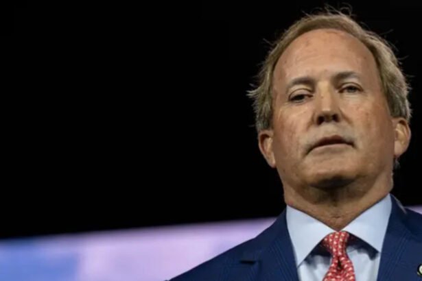 Judge strikes down Texas ban on drag shows, tells offended people to ‘just don’t go’