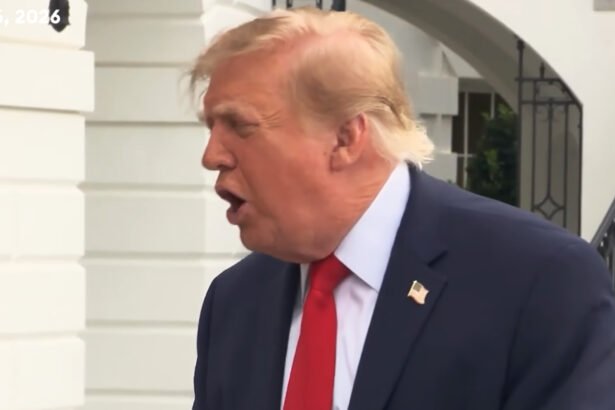 ‘Wait, quiet’: Trump shuts down female reporter and blasts Obama’s claim that women govern better