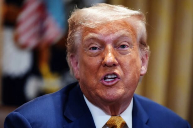 Trump shares video praising his economy—and misses embarrassing news ticker scrolling underneath