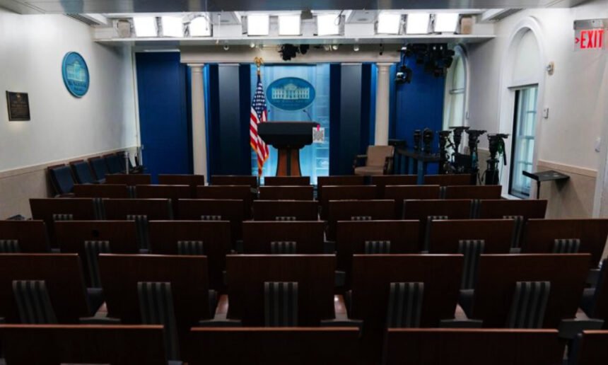 TV networks, including Fox News, unite against Trump, suspend White House video coverage after CNN ban