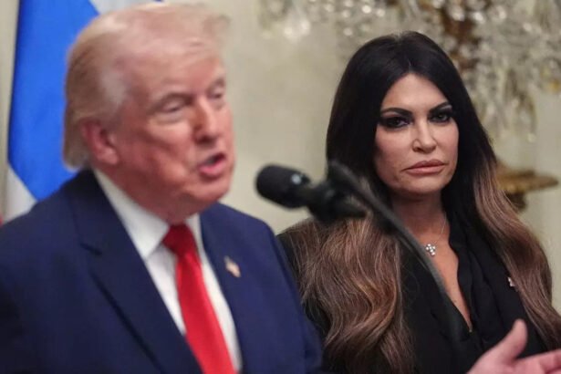 Trump moves to dump Kimberly Guilfoyle after explosive $100,000 payment scandal